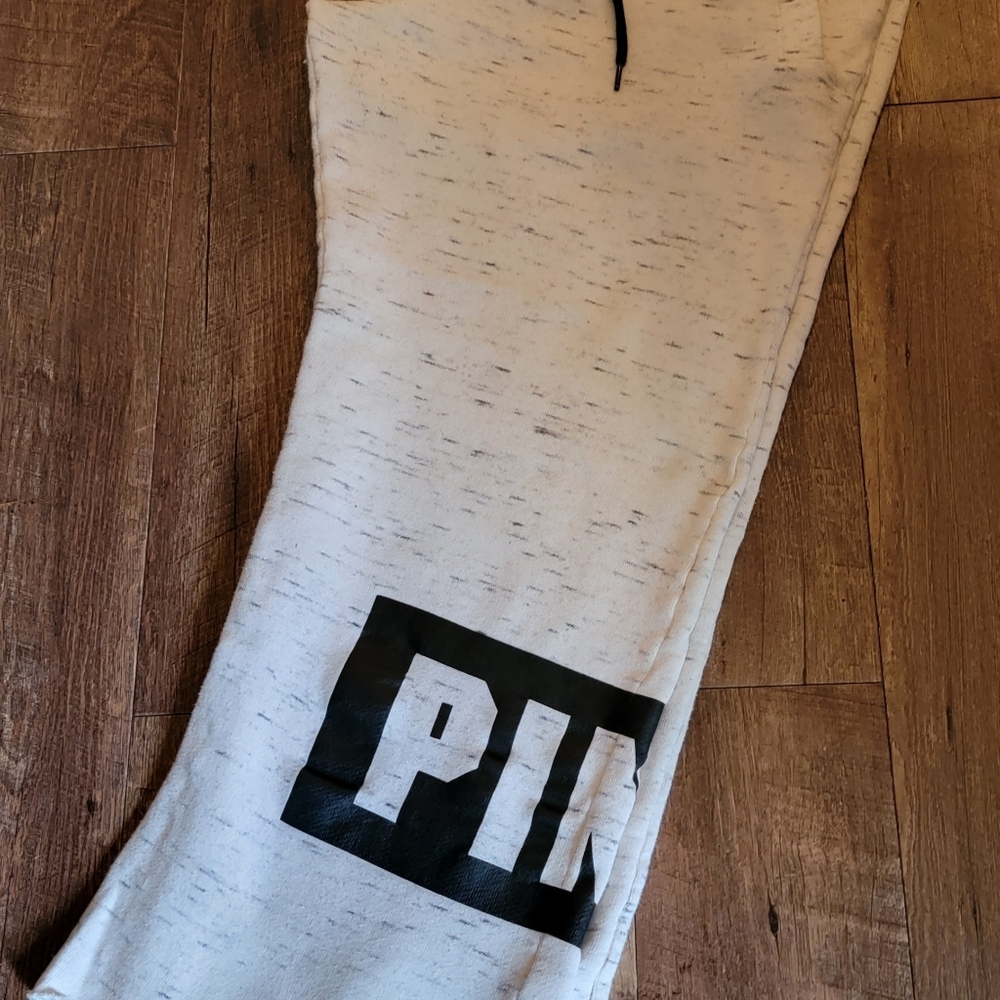 Victoria’s Secret Pink Boyfriend Sweatpants Large